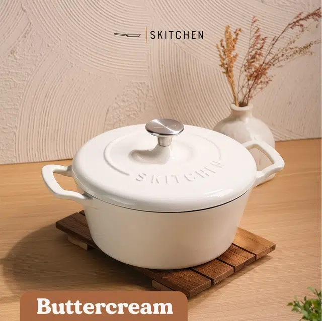 Aurora Dutch Oven Buttercream