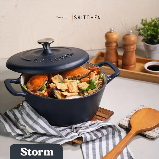 Aurora Dutch Oven Food_Storm